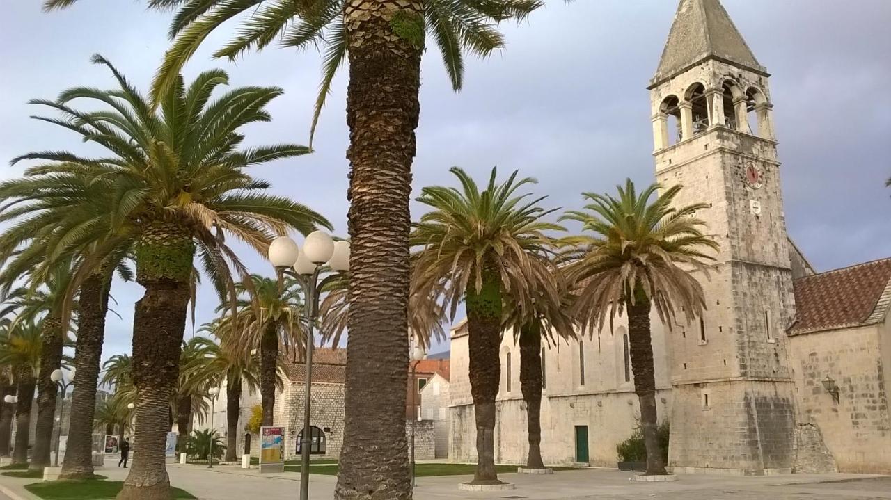 Kiwi Apartment Trogir Bagian luar foto